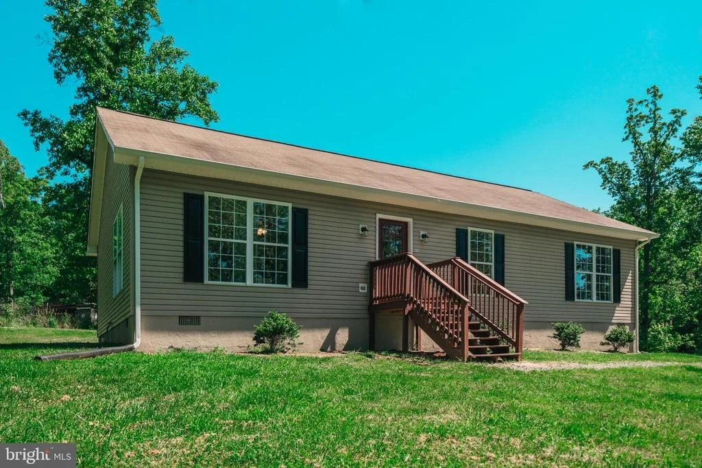 Photo of 9236 CLYDE LANE