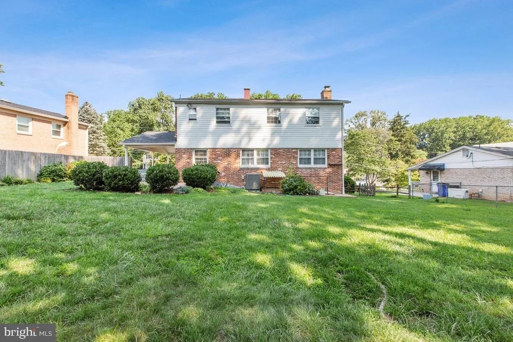 Photo of 13337 FOXHALL DRIVE