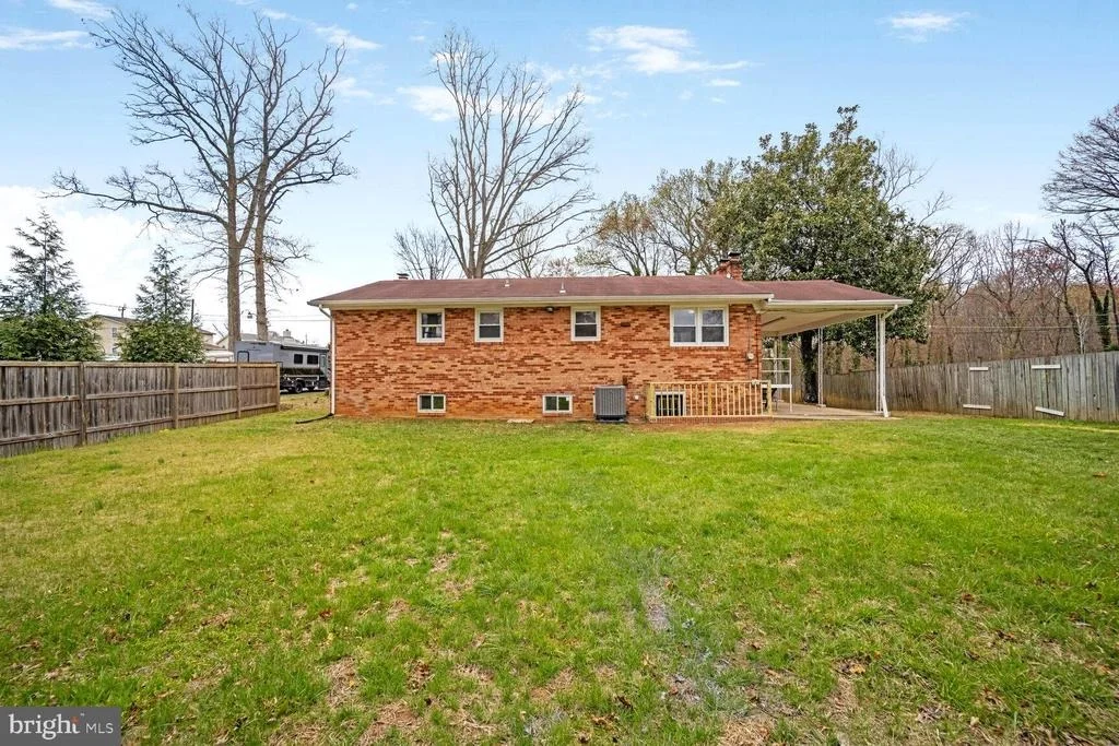 Photo of 5006 MATHILDA LANE