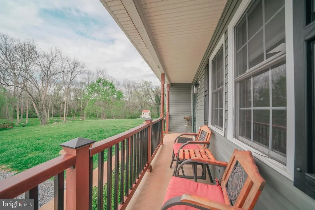 Photo of 15221 WOODCREST DRIVE