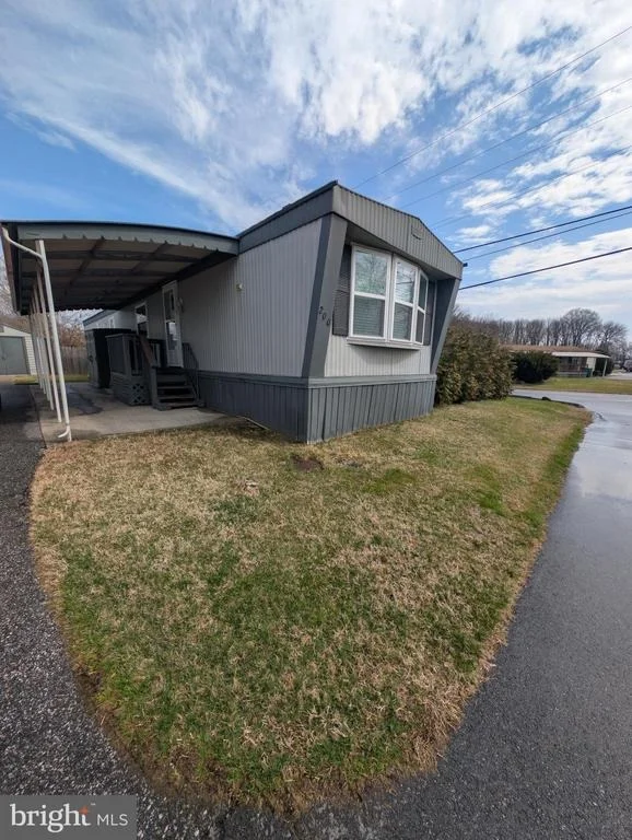 Photo of 200 ROBWOOD RD