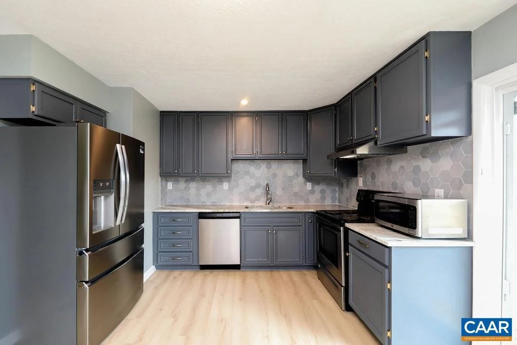 Photo of 6115 ALBERTA DR