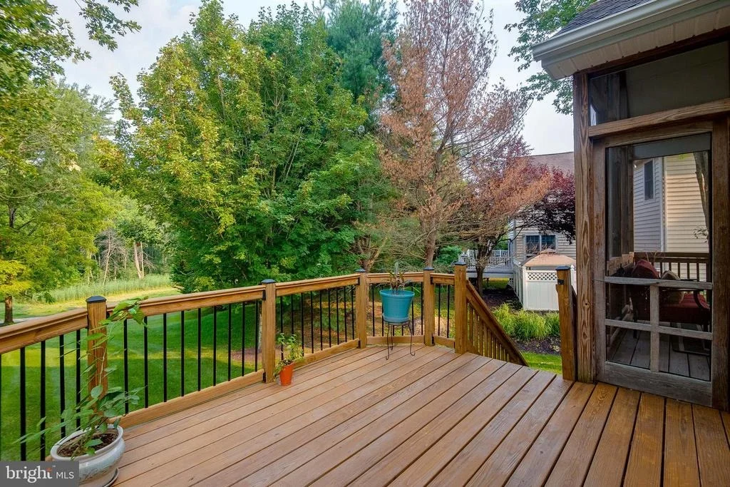 Photo of 5105 WELLINGHALL WAY