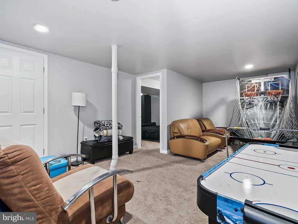 Photo of 9626 WINANDS ROAD