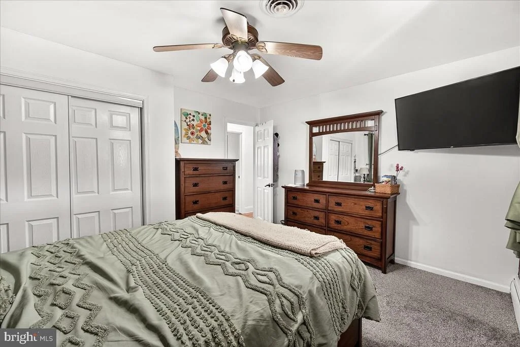 Photo of 106 HARVARD ROAD