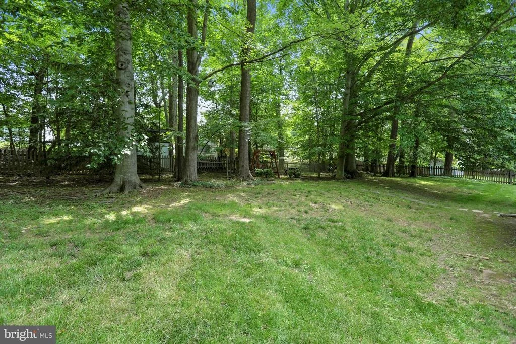 Photo of 14045 BREEZE HILL LANE