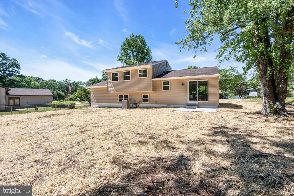 Photo of 143 OAK PINES BOULEVARD