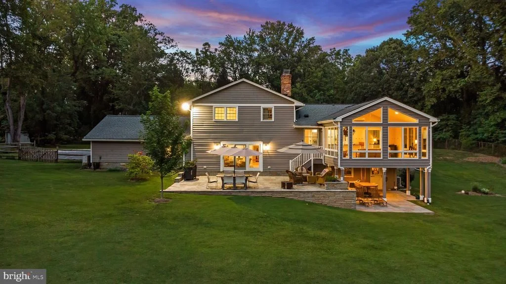 Photo of 384 EAGLE HILL ROAD