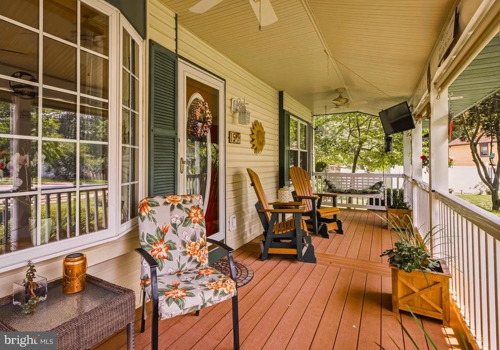 Photo of 15 EAGLE COURT