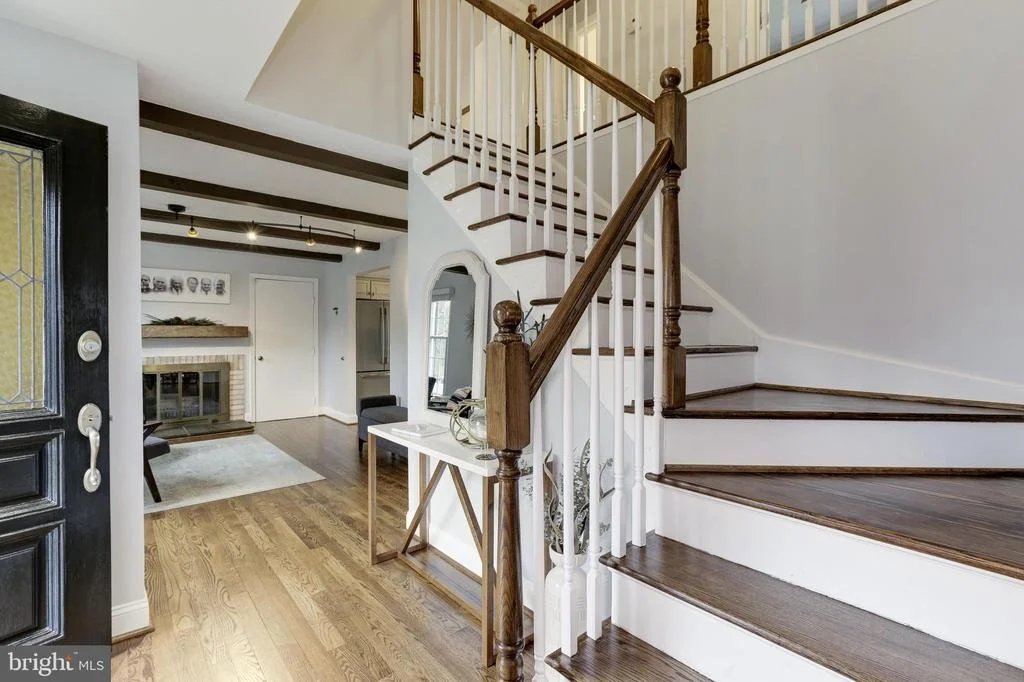 Photo of 410 PIPING ROCK DRIVE