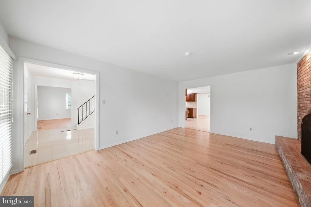 Photo of 1052 RIDGE ROAD