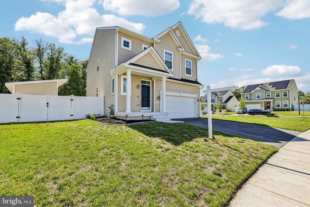 Photo of 8202 REECEWOOD DRIVE