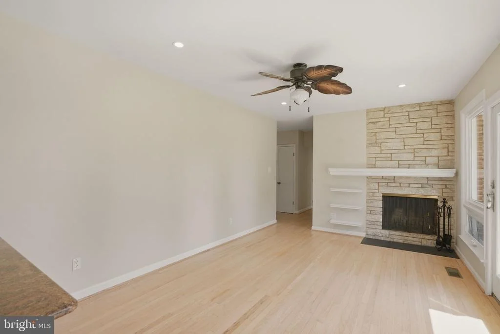 Photo of 1800 GAYFIELDS DRIVE