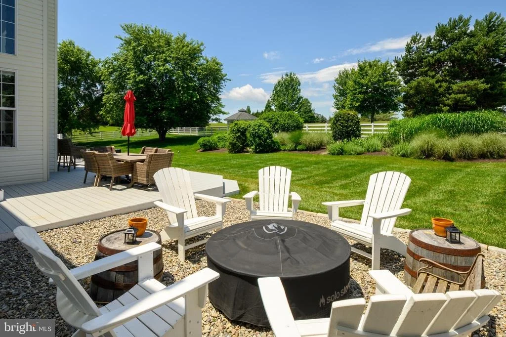 Photo of 6106 CHALLEDON CIRCLE