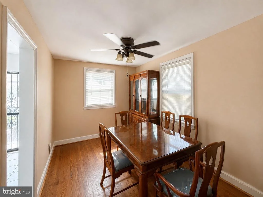 Photo of 3229 12TH PLACE SE