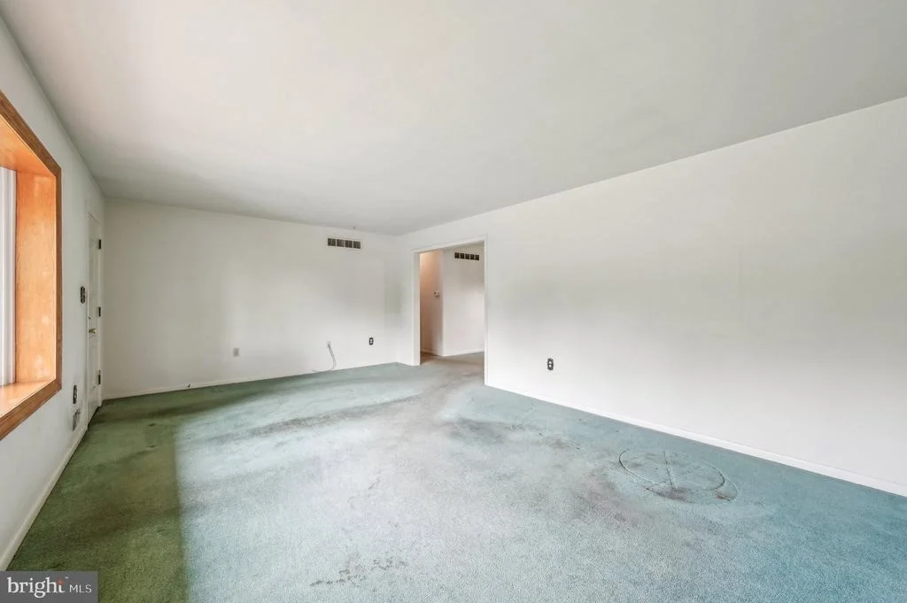 Photo of 707 MIDWAY DRIVE