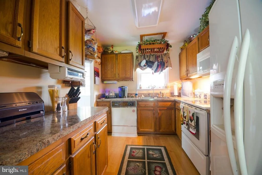 Photo of 1321 CALVERT BEACH ROAD
