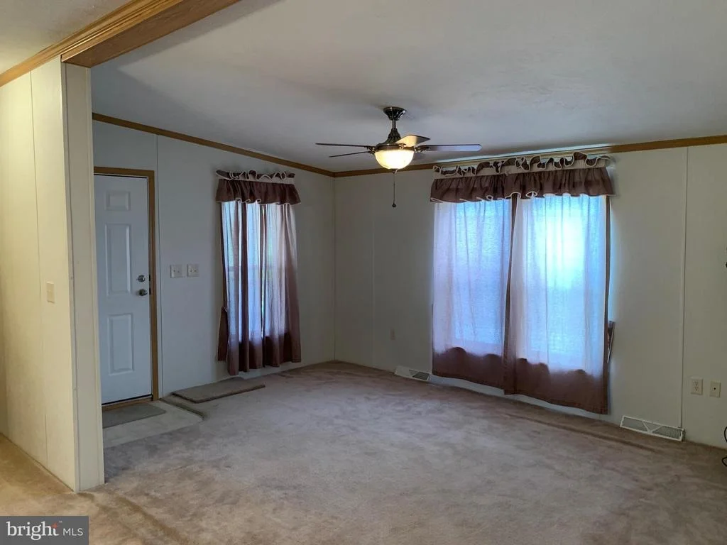 Photo of 11919 HEATHER DRIVE