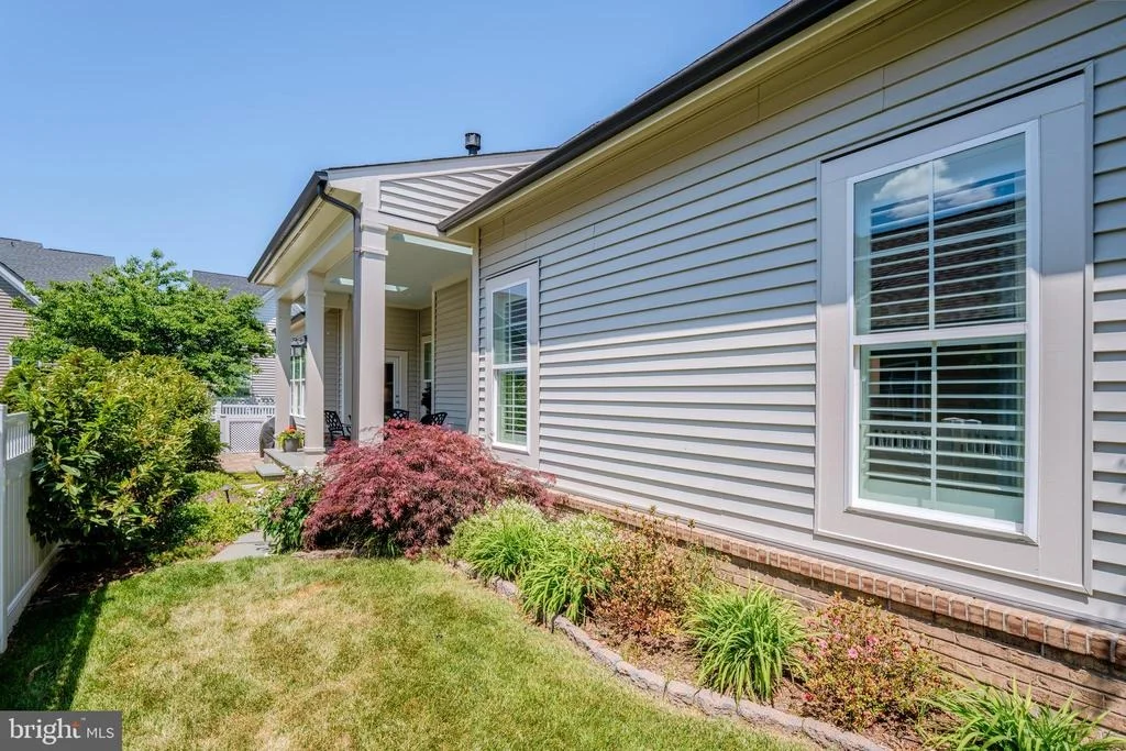 Photo of 42863 BEAVER CROSSING SQUARE