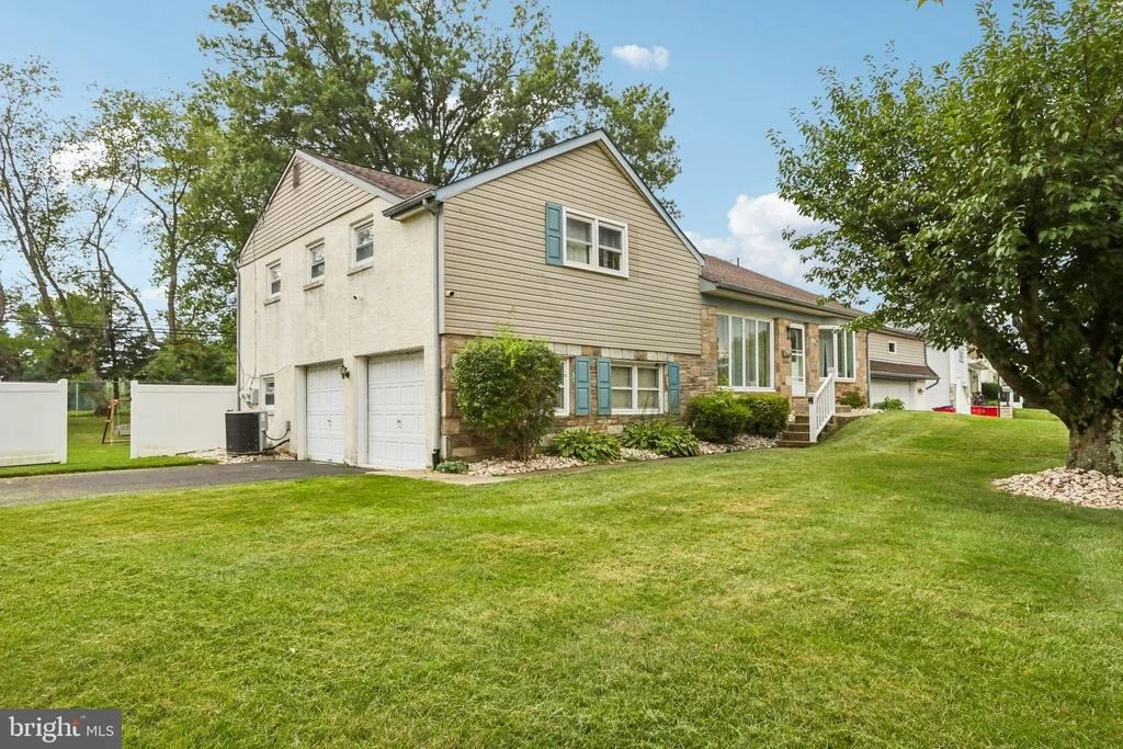 Photo of 865 WORTHINGTON DRIVE