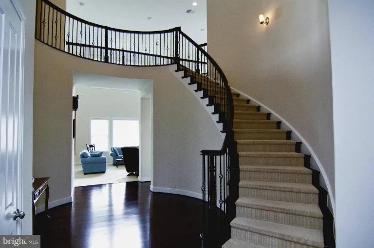 Photo of 21900 PROVIDENCE FORGE DRIVE