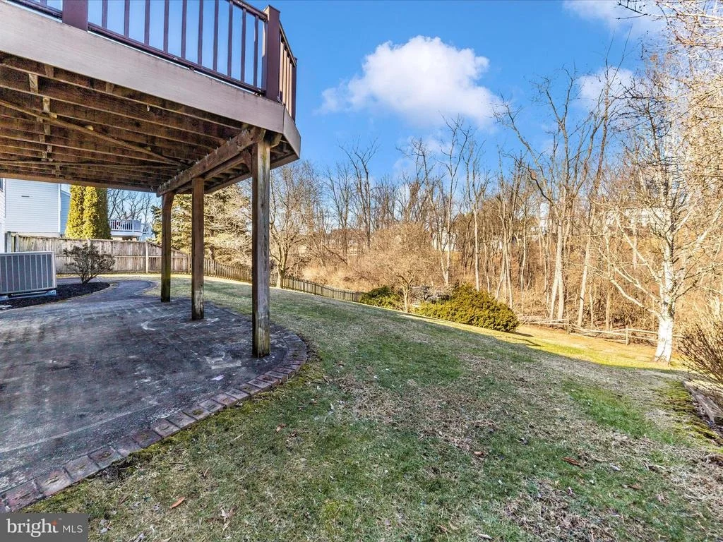 Photo of 446 BENNETT CERF DRIVE
