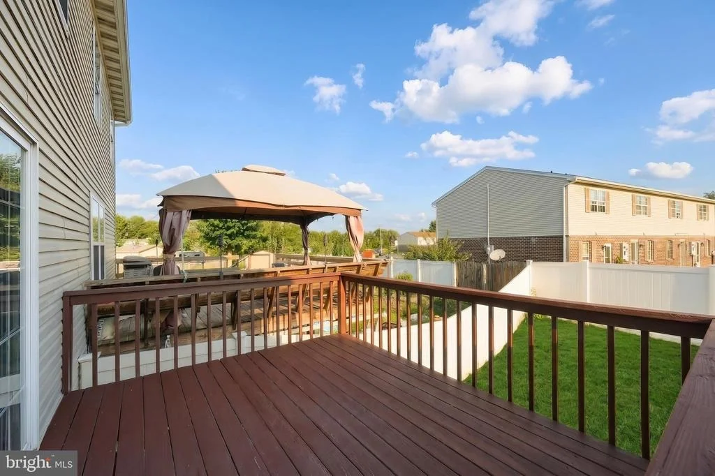 Photo of 24 SQUIRE CIRCLE