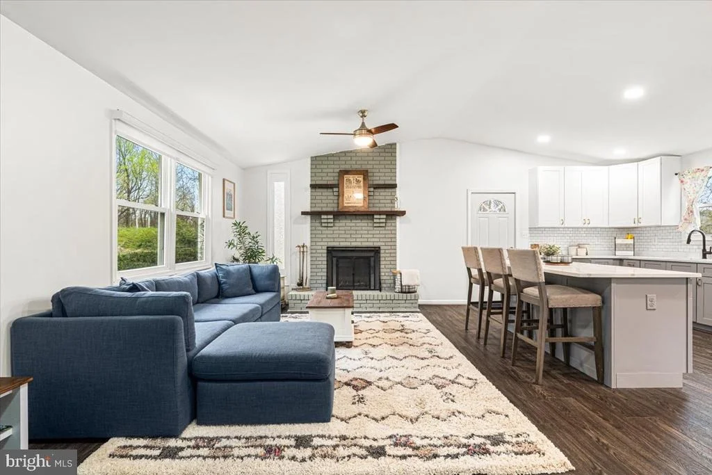 Photo of 2816 BALLENGER CREEK PIKE