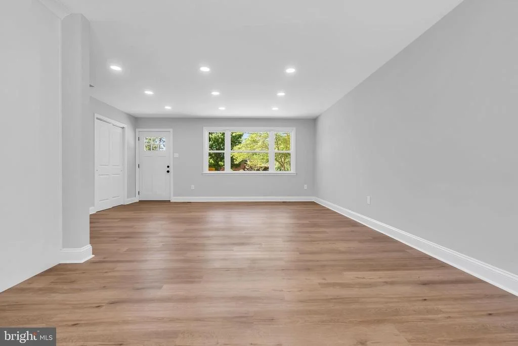 Photo of 143 OAK PINES BOULEVARD