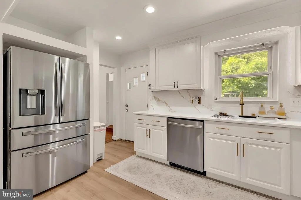 Photo of 12812 BUSHEY DRIVE