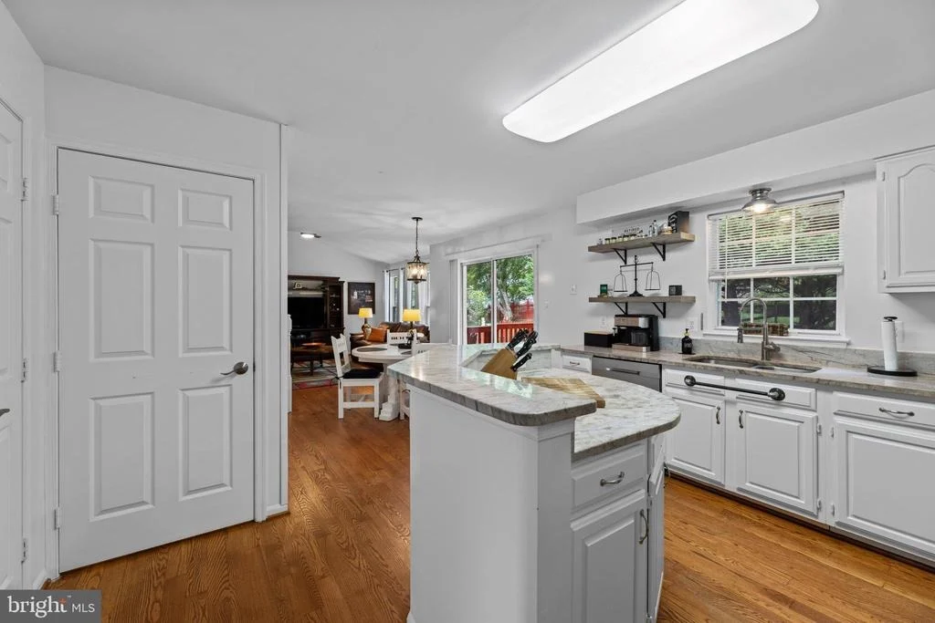 Photo of 9261 MATTHEW DRIVE