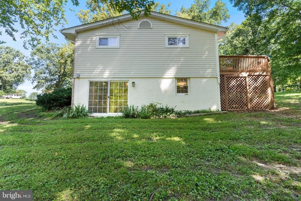 Photo of 11219 LAKEVIEW DRIVE