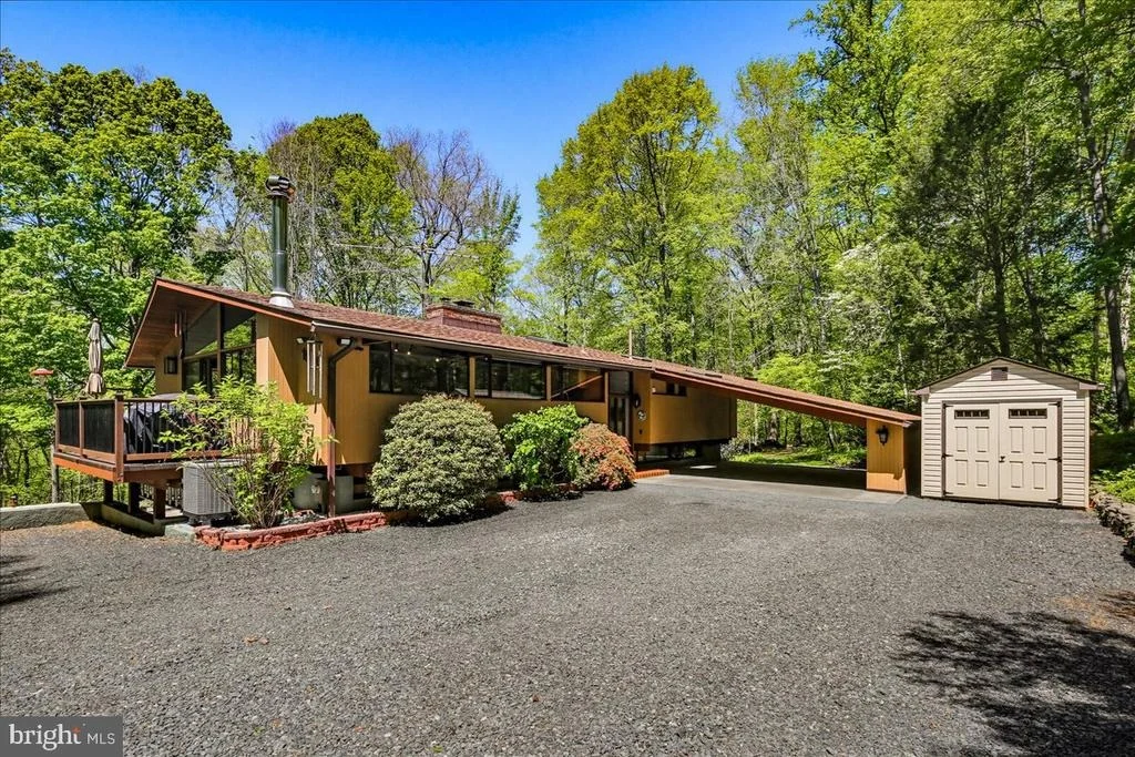 Photo of 1904 NOBLES MILL ROAD
