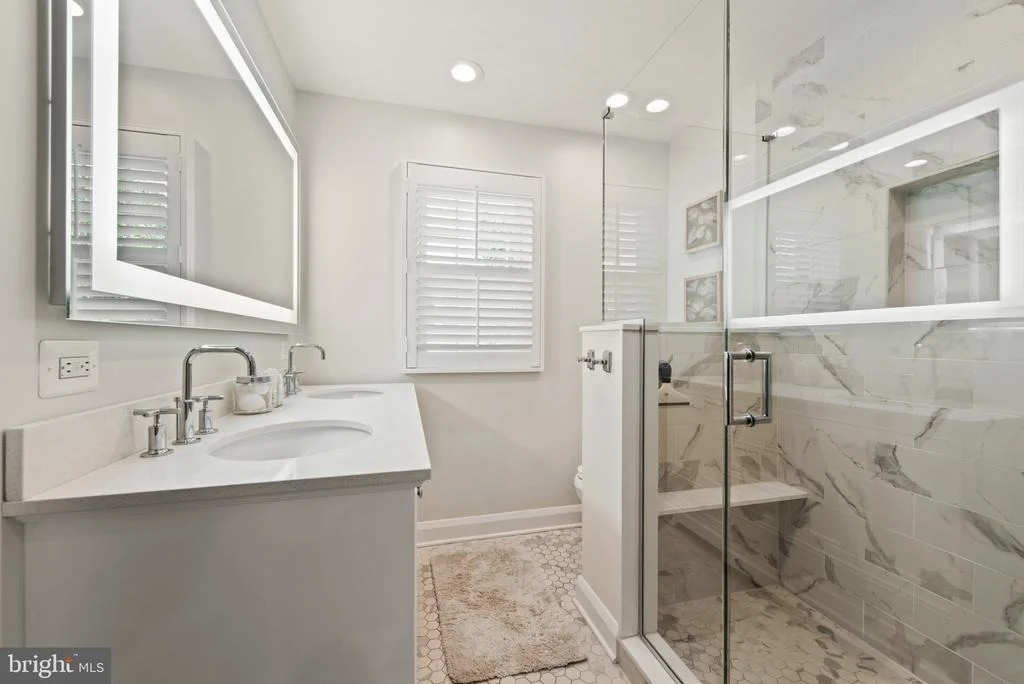 Photo of 304 CEDARCROFT ROAD
