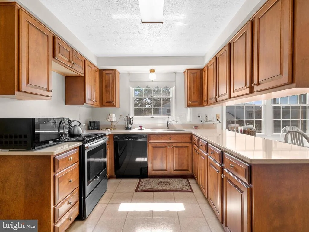 Photo of 4320 LEEDS HALL DRIVE