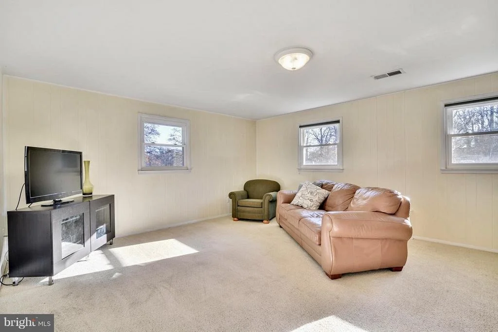 Photo of 8534 KENTFORD DRIVE
