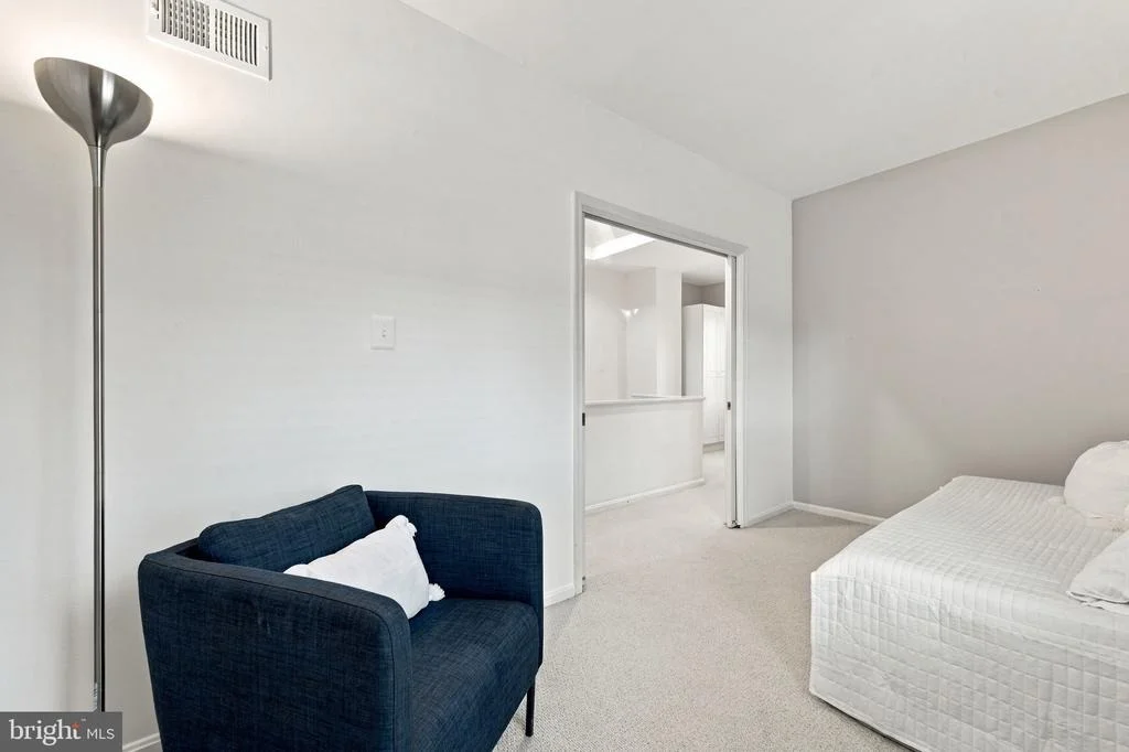 Photo of 616 PICKFORD PLACE NE