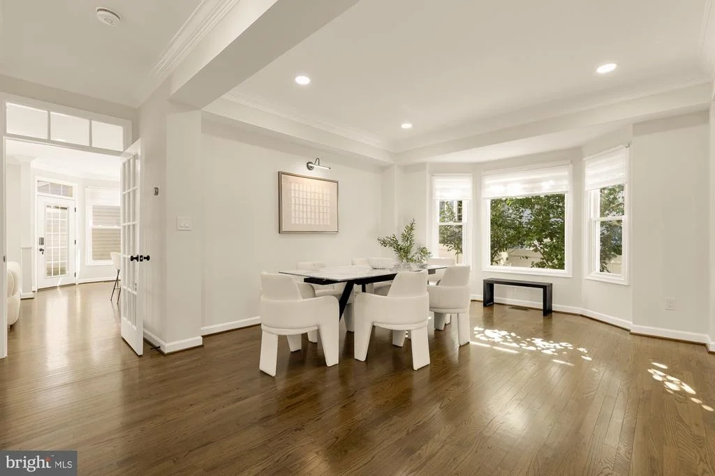 Photo of 1505 SPRING VALE AVENUE