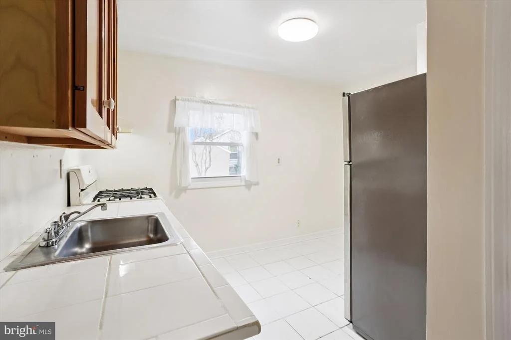 Photo of 12317 MIDDLE ROAD