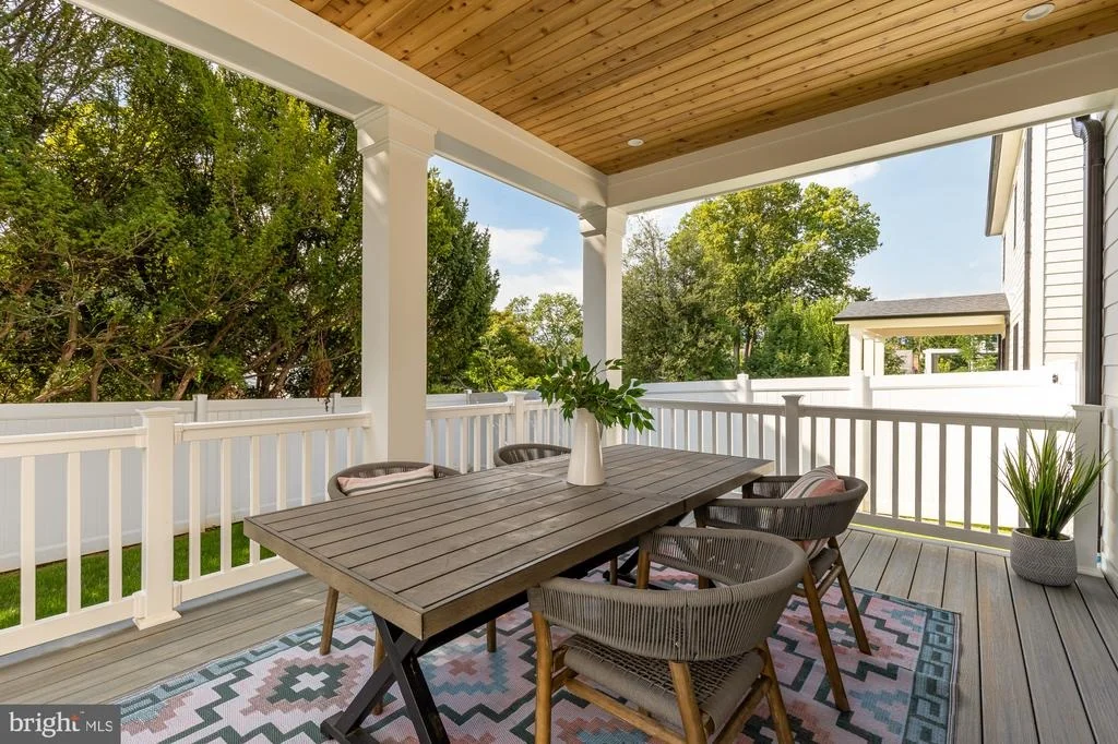 Photo of 9508 FOREST ROAD