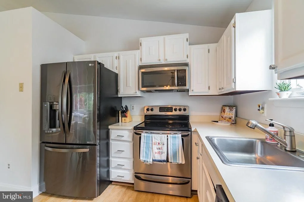 Photo of 1179 GATEWAY DRIVE
