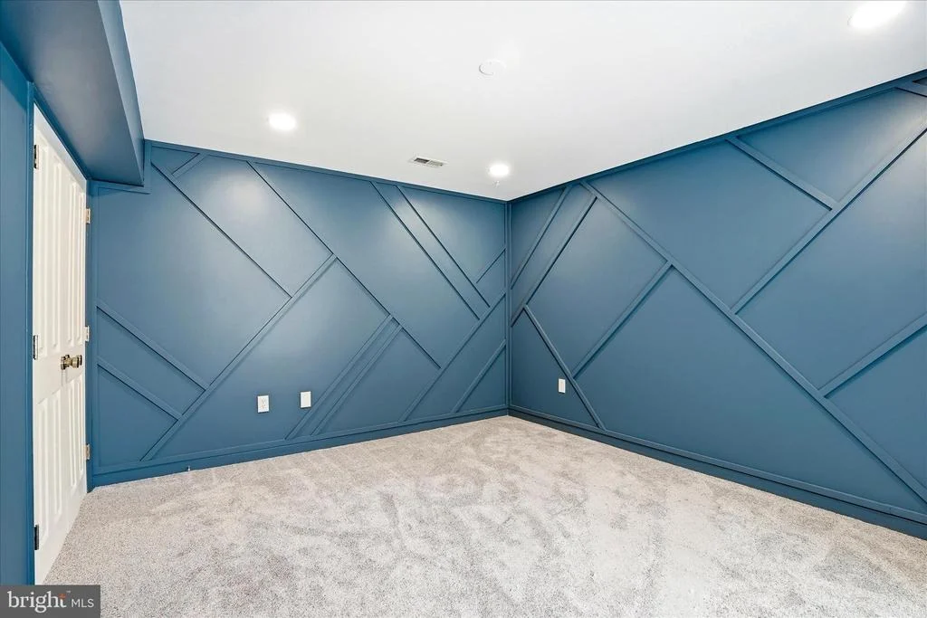 Photo of 2379 BEAR DEN ROAD