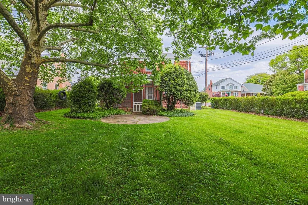 Photo of 3106 LABYRINTH ROAD