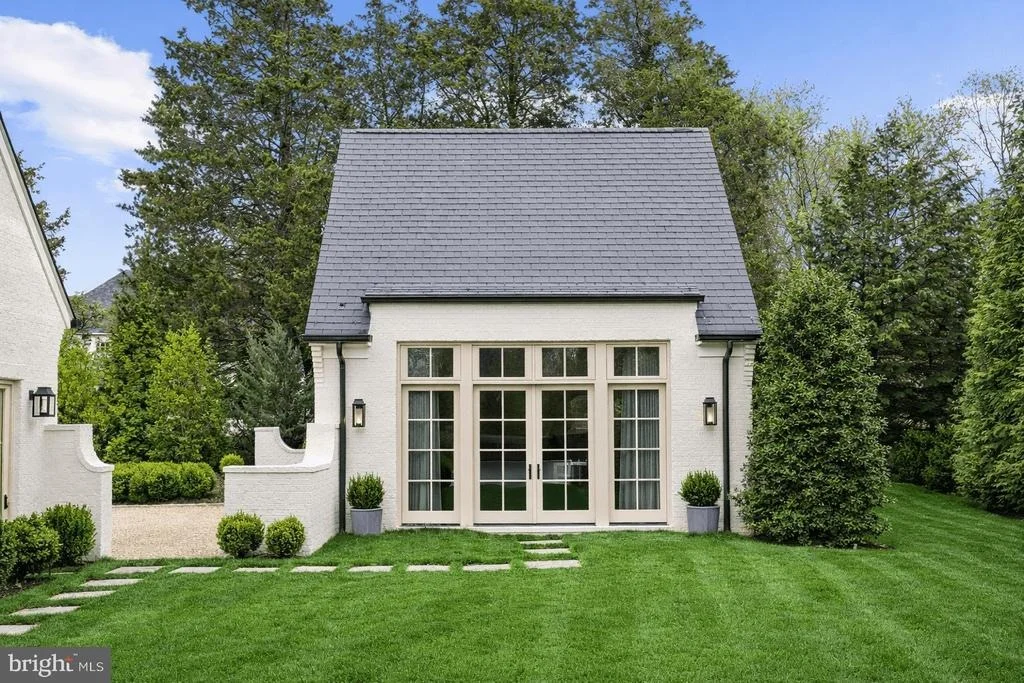 Photo of 1321 DARNALL DRIVE