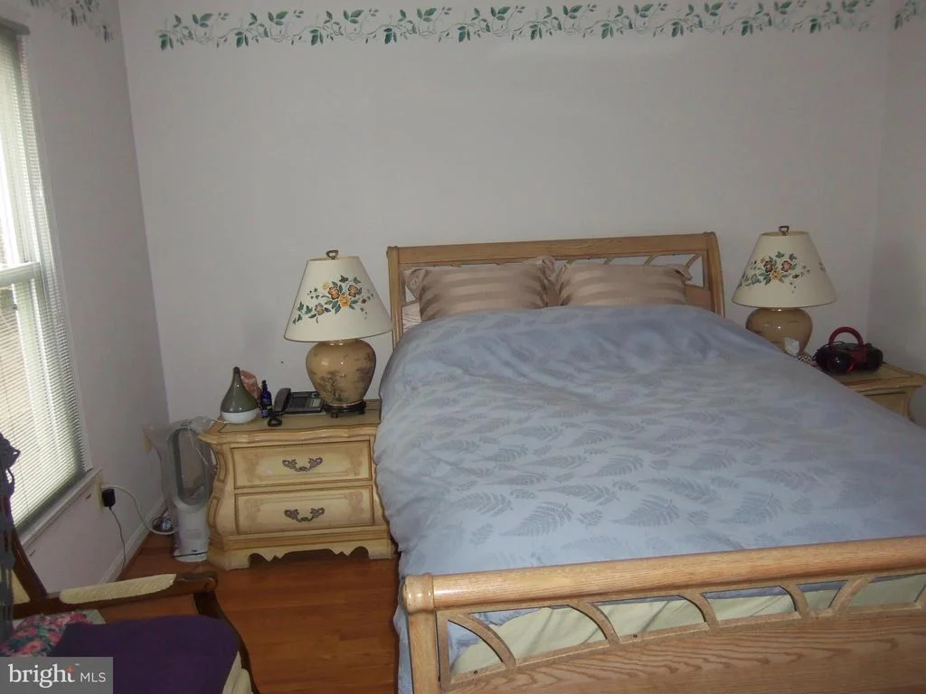Photo of 13204 SHERWOOD FOREST DRIVE