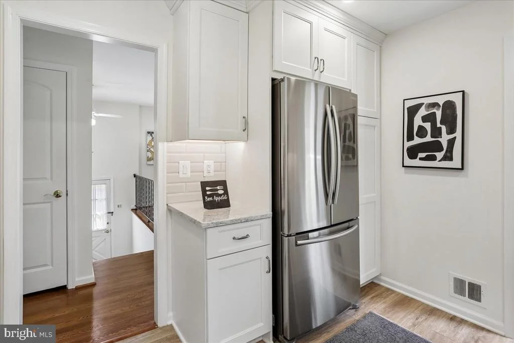 Photo of 3604 HERITAGE LANE