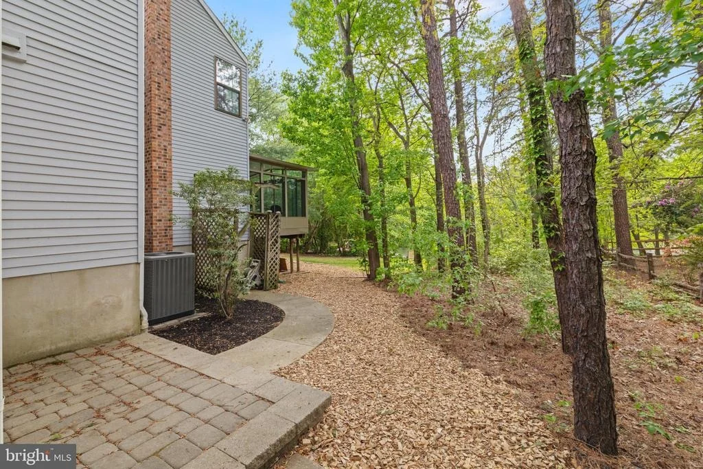 Photo of 37 CHATHAM DRIVE