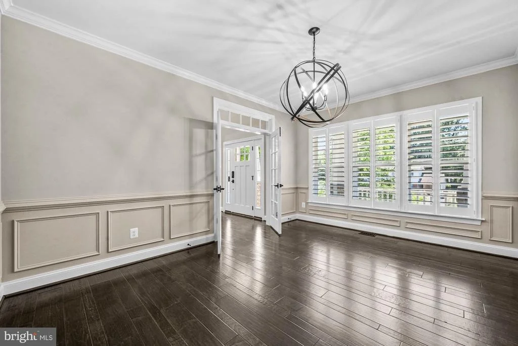 Photo of 8404 STONEWALL DRIVE