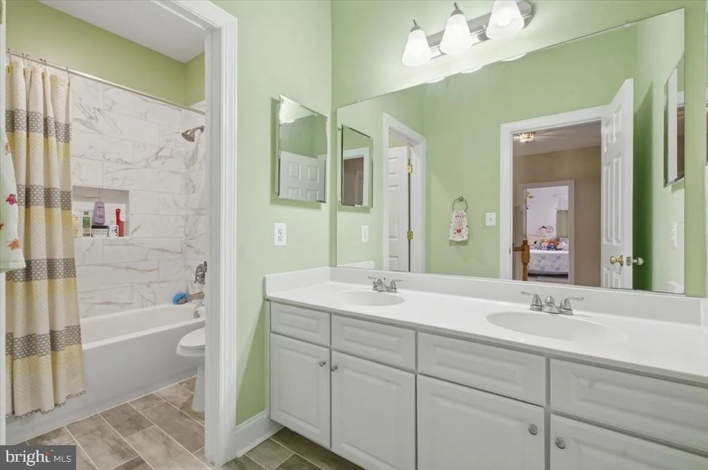 Photo of 9292 SUMNER LAKE BOULEVARD