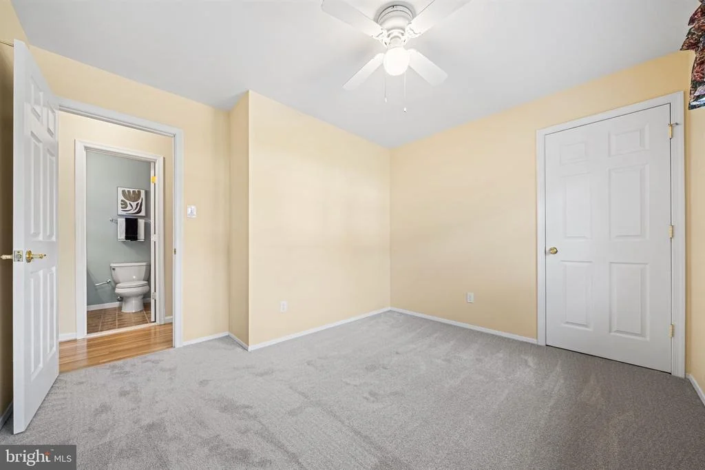 Photo of 8522 FAIRBURN DRIVE
